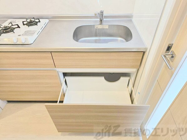 ガーデンクォーツ摂津正雀の物件内観写真